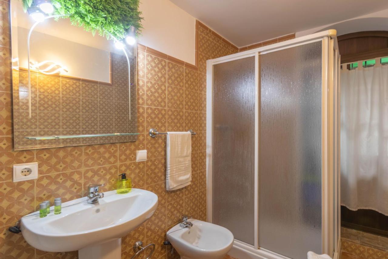 Apartamento Patio Andaluz En Sevilla Kültér fotó