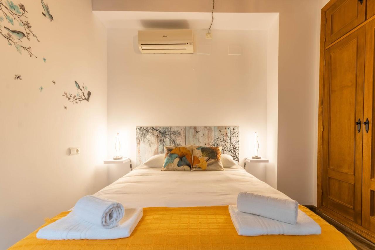 Apartamento Patio Andaluz En Sevilla Kültér fotó